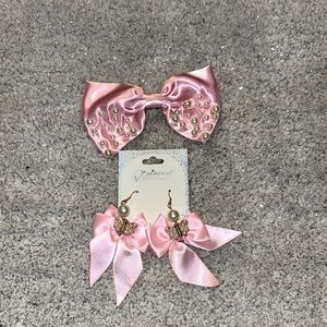 NWOT Pearl and pink hair-bow and earrings set!